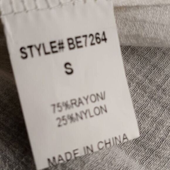 PAPERMOON WHITE OFF-THE-SHOULDER SMOCKED BLOUSE SZ.S EUC. - Picture 5 of 6